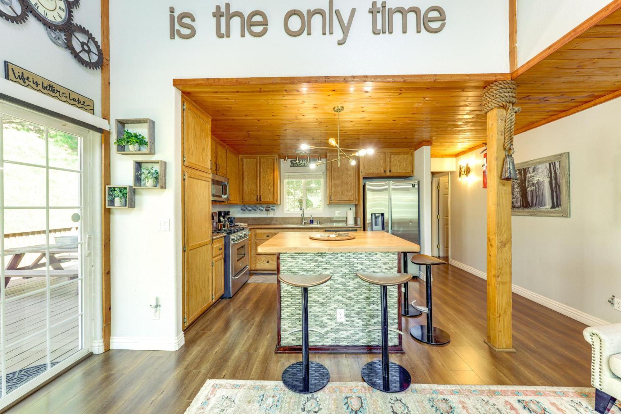 Remodeled Crestline Retreat Walk To Lake Gregory! Dış mekan fotoğraf