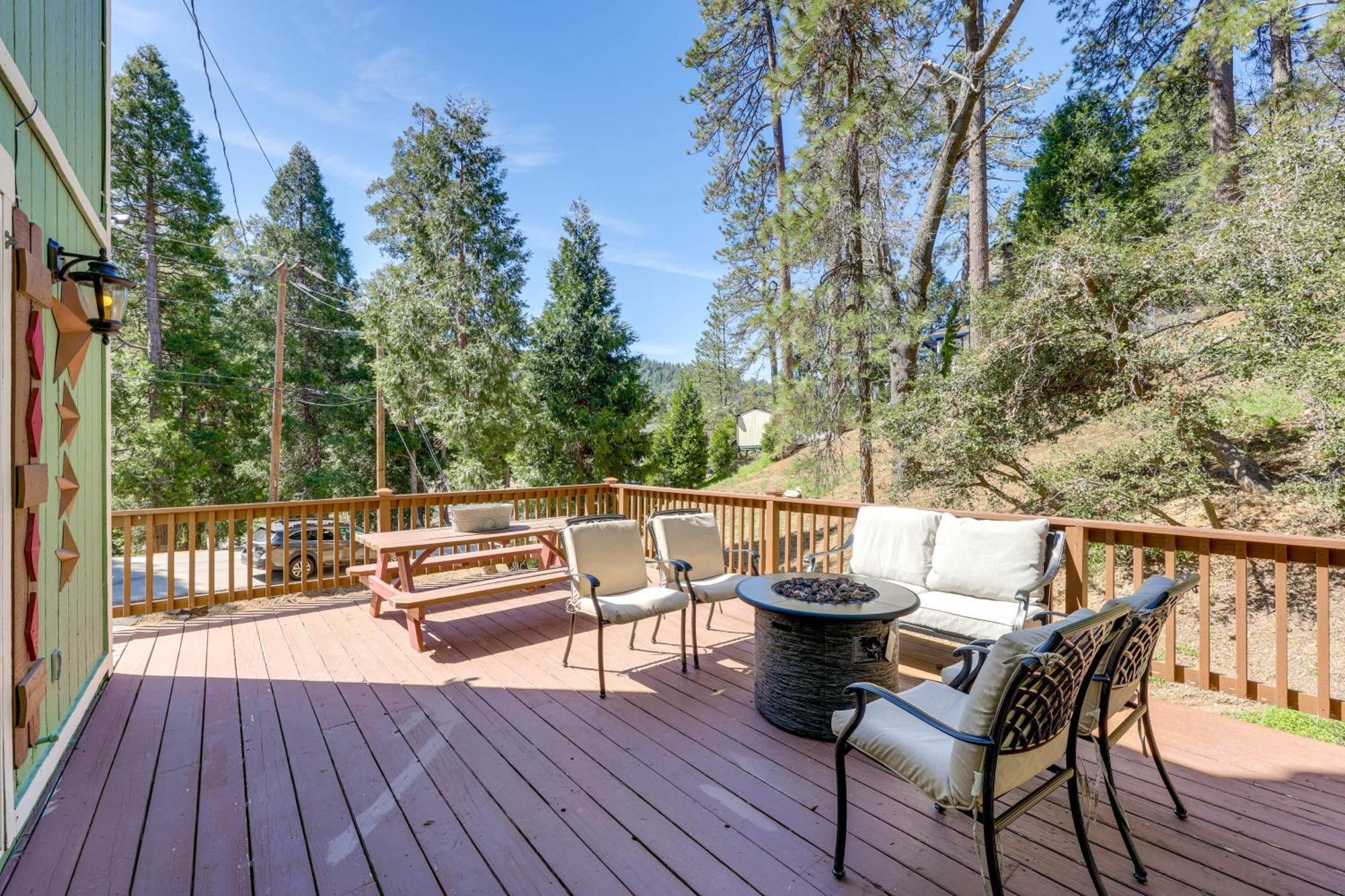 Remodeled Crestline Retreat Walk To Lake Gregory! Dış mekan fotoğraf